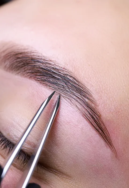 Dicas para suas sobrancelhas: Cuidados e Make para você
